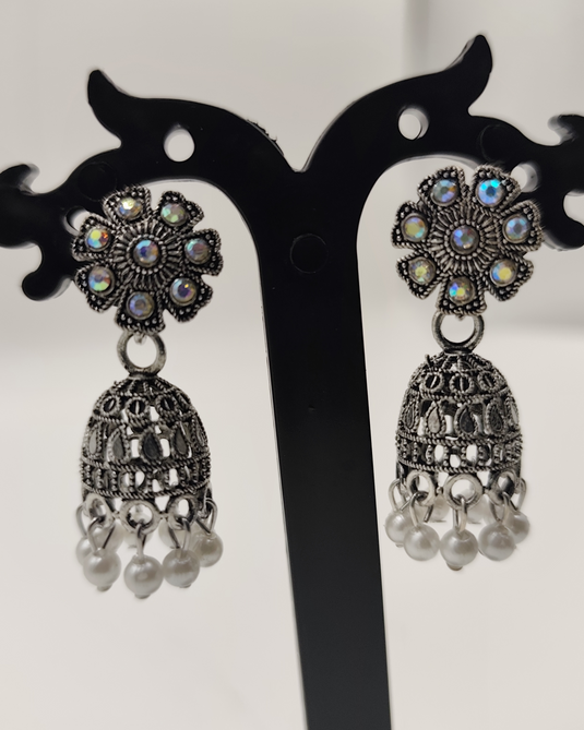 SMALL SILVER SHADE AND RAINBOW STONE AND BEADS-RC330008