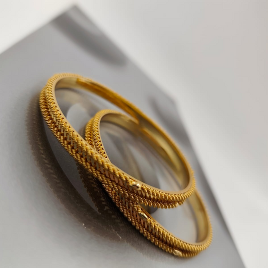 Twisted Rope Design Gold Bangles-SG550004