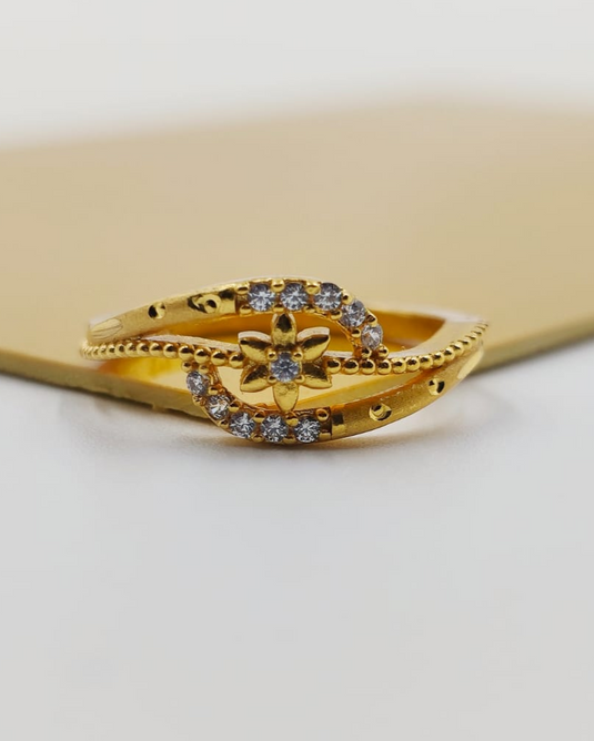 Floral Sparkle Gold Ring-SGC1140007