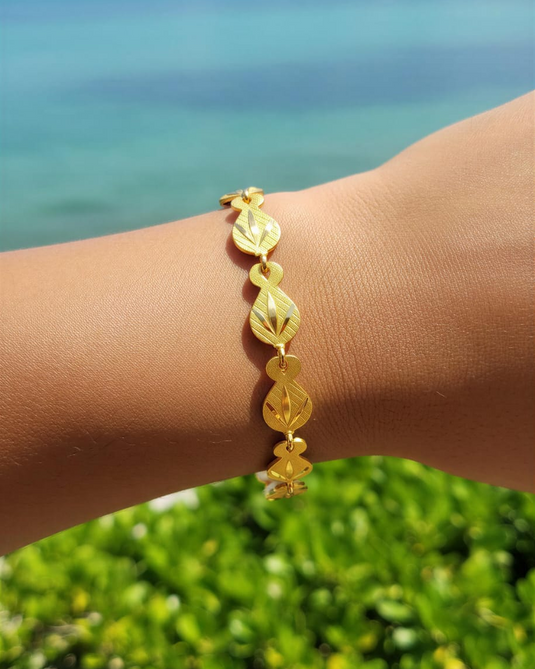 Leaf Pattern Gold Bracelet-SG440005